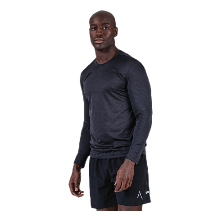 Axton LS Perf Tee Black