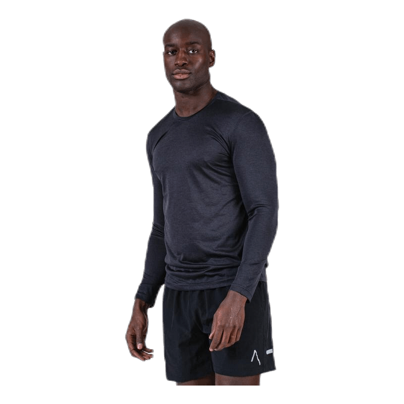 Axton LS Perf Tee Black