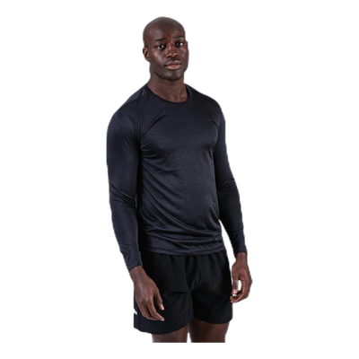 Axton LS Perf Tee Black