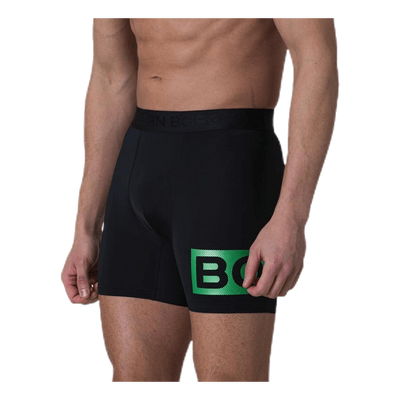 Radiate Shorts Black