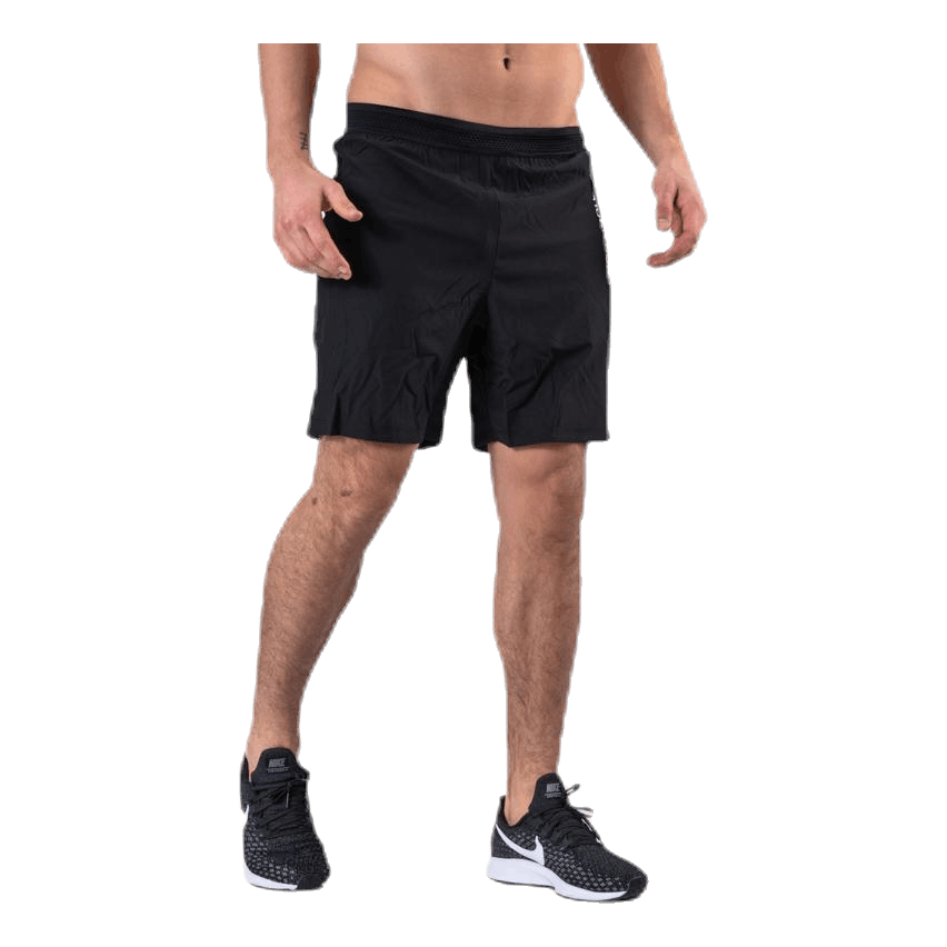 Adils 7" Shorts Black