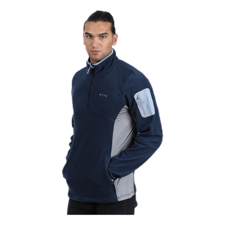 Isak Blue
