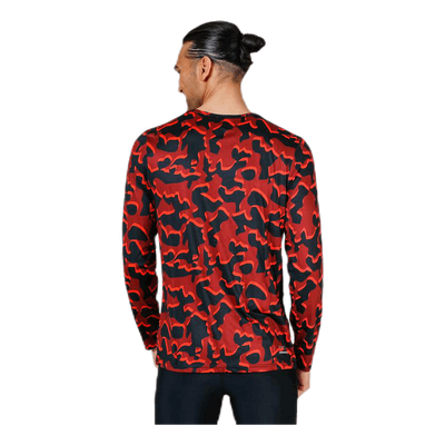Kelvin Red
