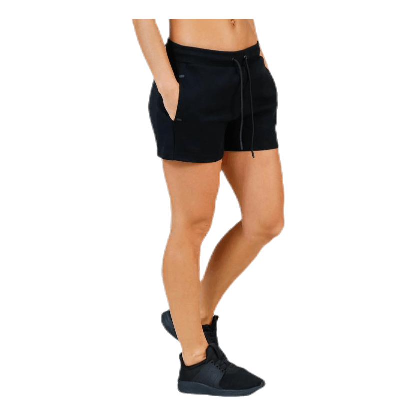 Ebba Tech Shorts Black