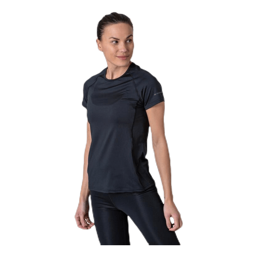 Maia Tee Black