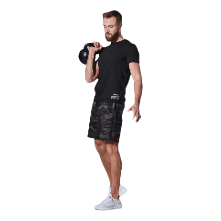 Capture Tech Shorts Patterned