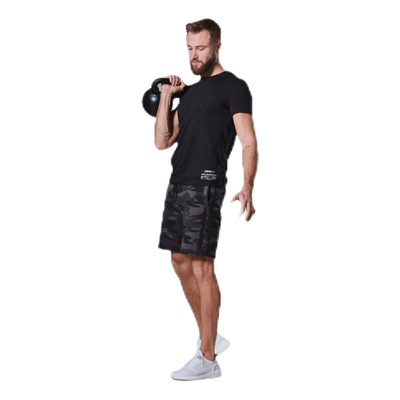 Capture Tech Shorts Patterned