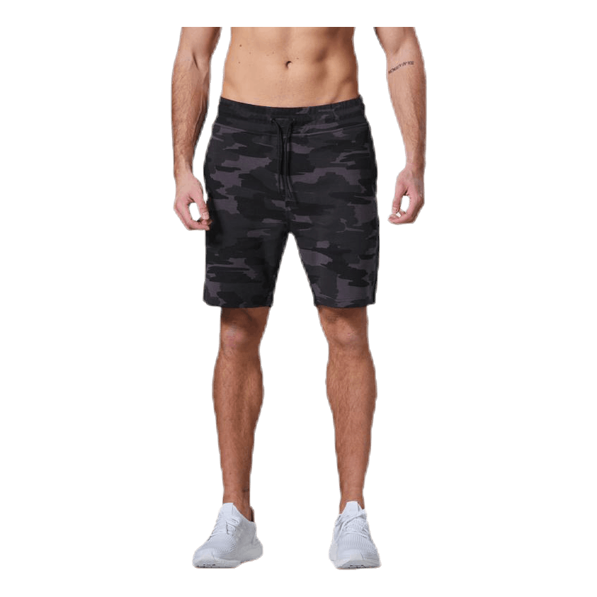 Capture Tech Shorts Patterned