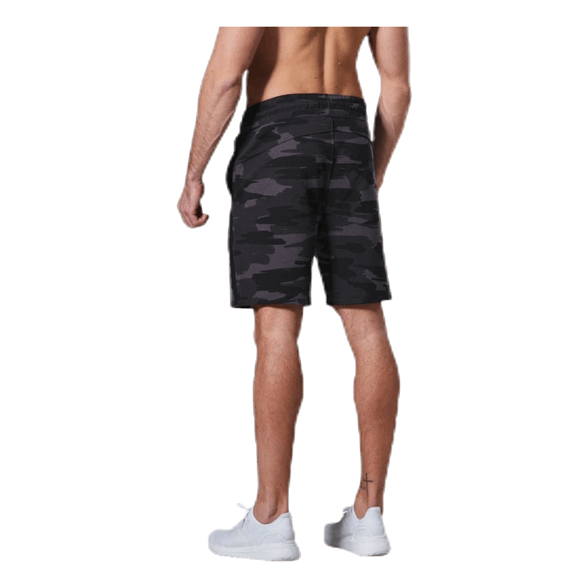 Capture Tech Shorts Patterned