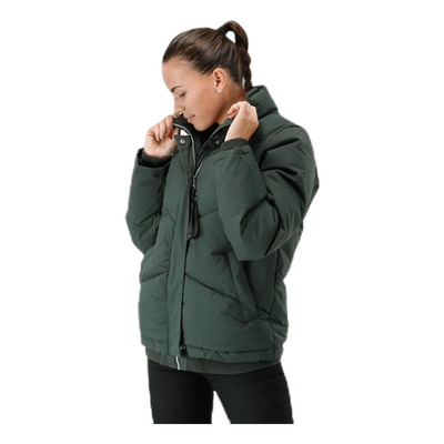 Lisen                Green
