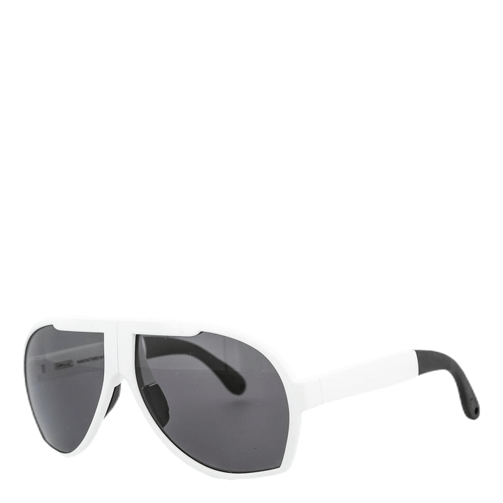 P76R White