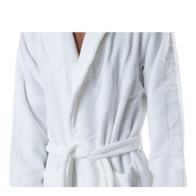 Robe White
