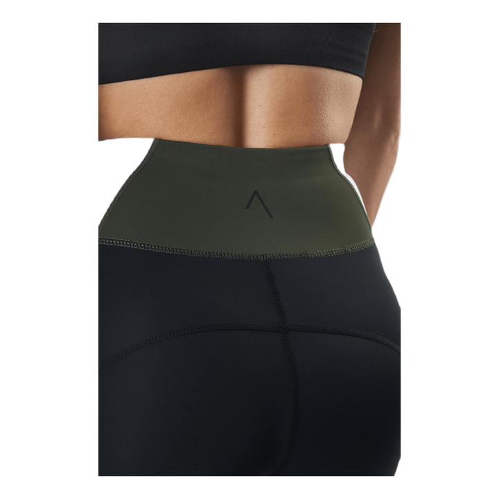 Shape Biker Shorts Green/Black