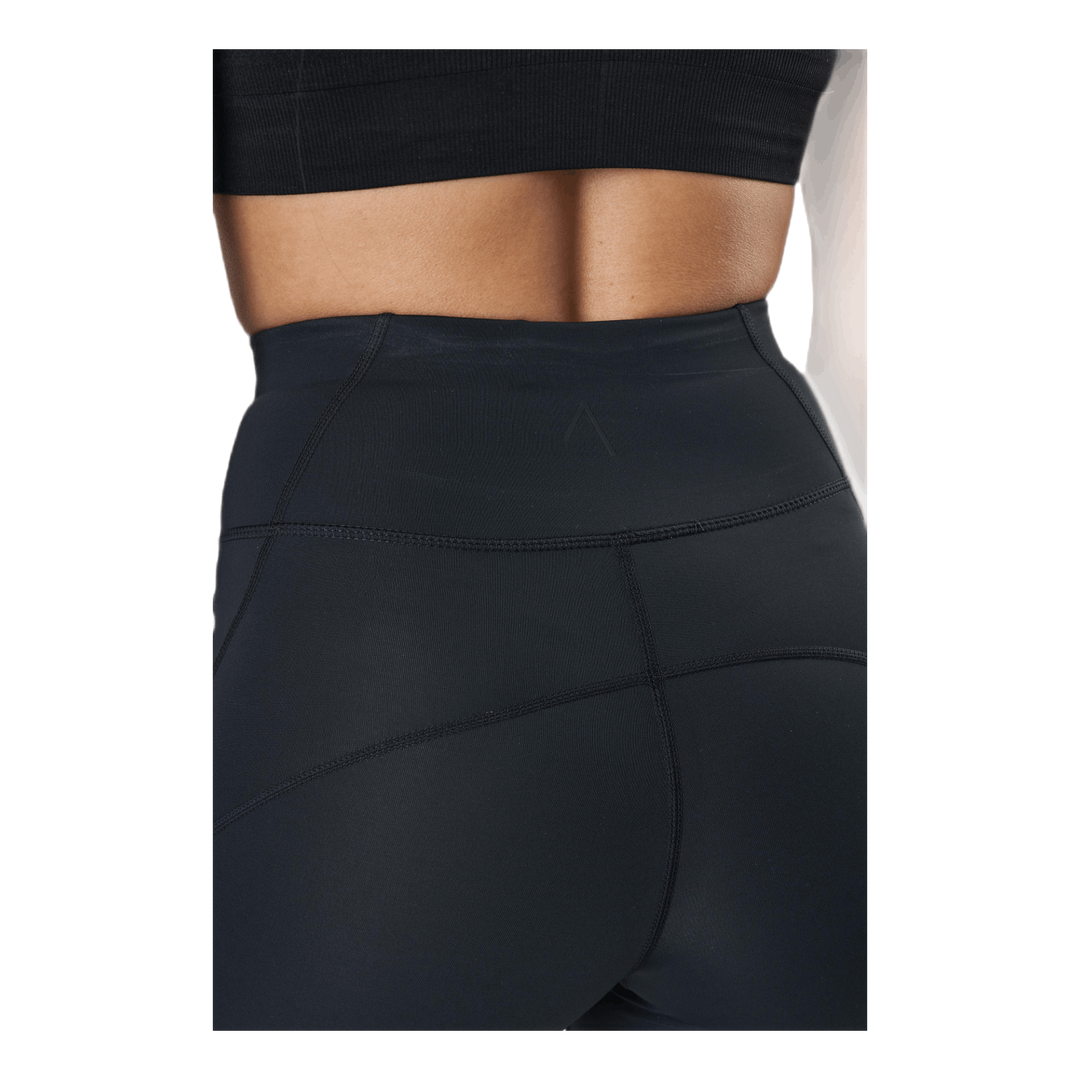 Shape Biker Shorts Black
